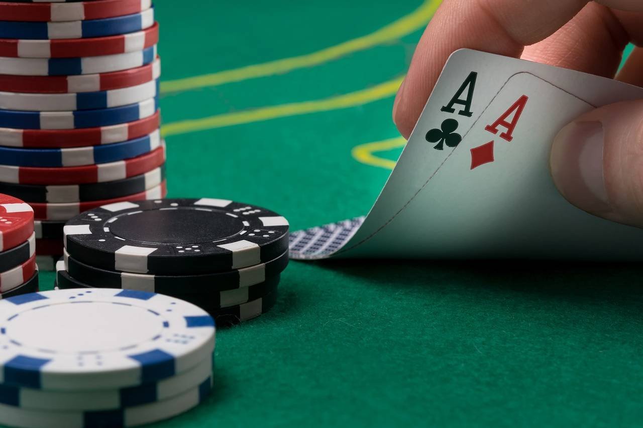 Are gambling winnings taxable in America