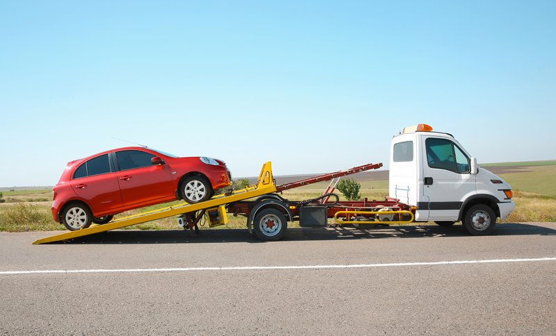 What Is Commercial Towing?