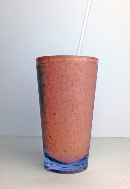 Smoothie with Malini and Kaya Kestenov Yogurt