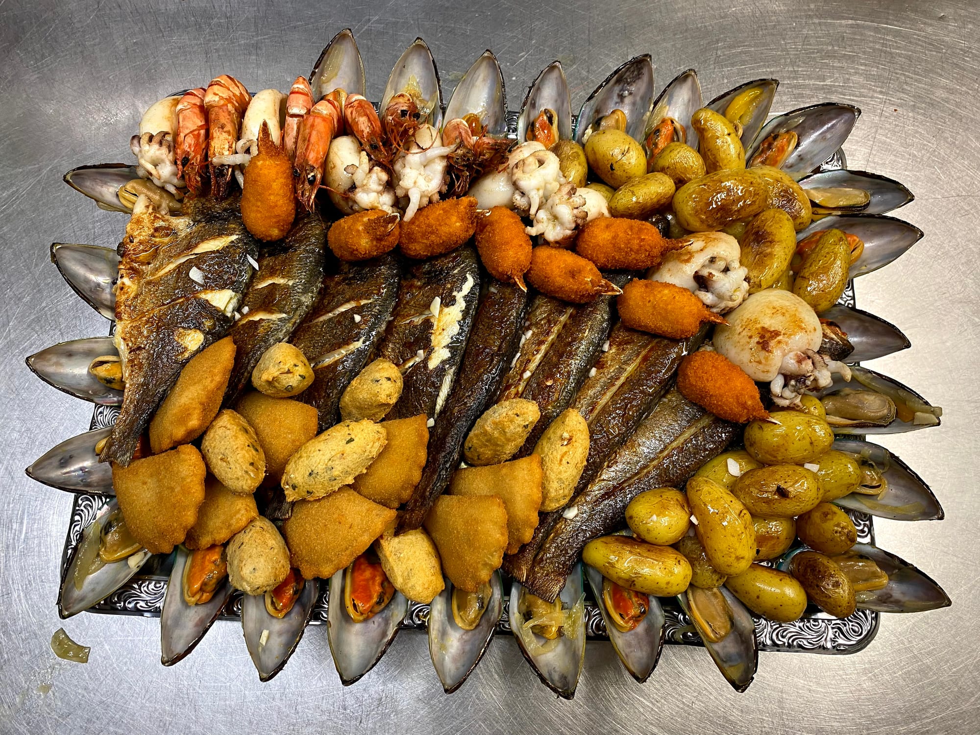Mista de peixe - Fischplatte (4 Personen)