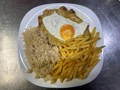 Schweineschnitzel (Bitoque)