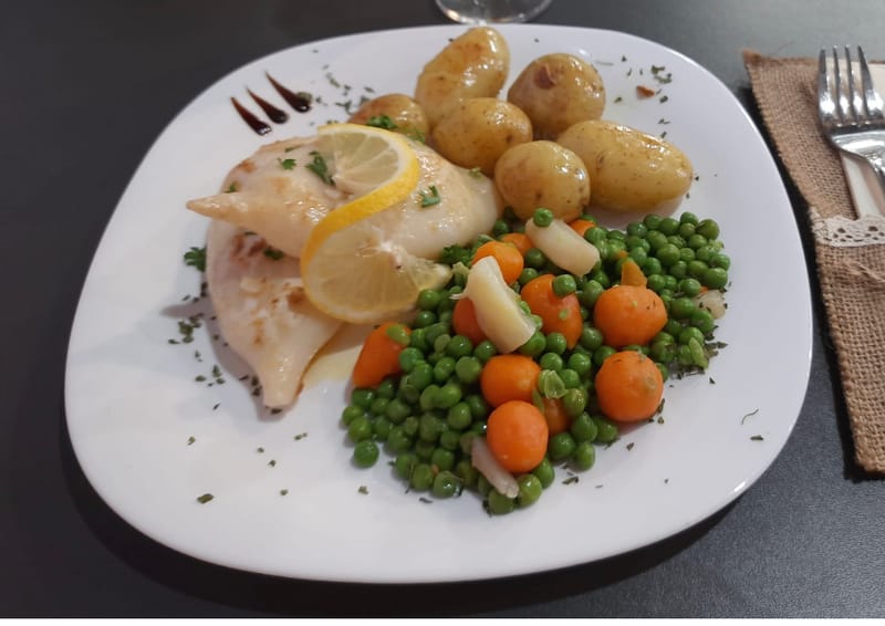 Gegrillte Tintenfischtuben (kleine Portion)