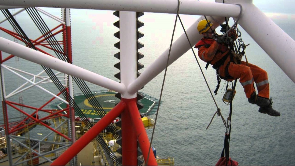 Get to know- How to become a rope access technicians