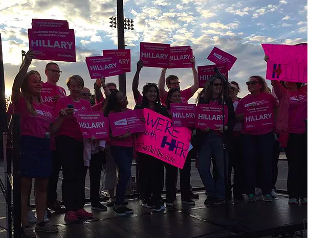 Planned Parenthood Rallies for Hillary Clinton