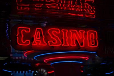 The Advantages That You Should Look into in an Online Casino image