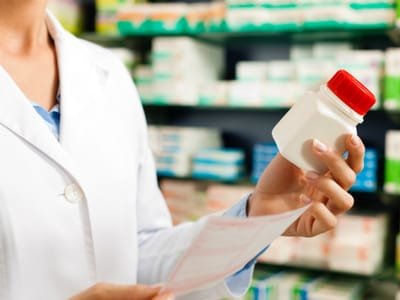 Ordering your Medical Prescription Drugs Online image