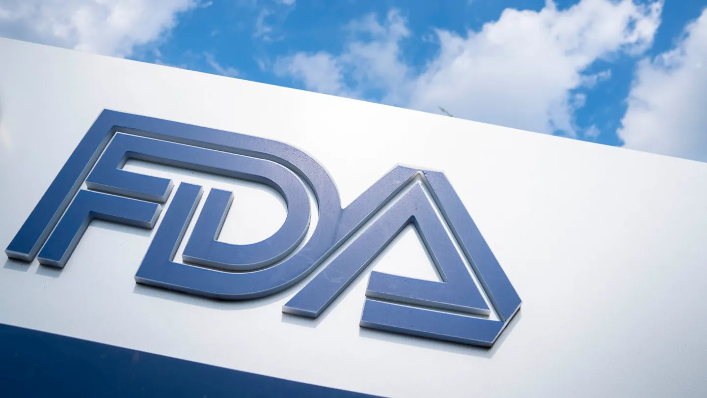 Top FDA officials resign cause of the White House, CDC, and the fauch.
