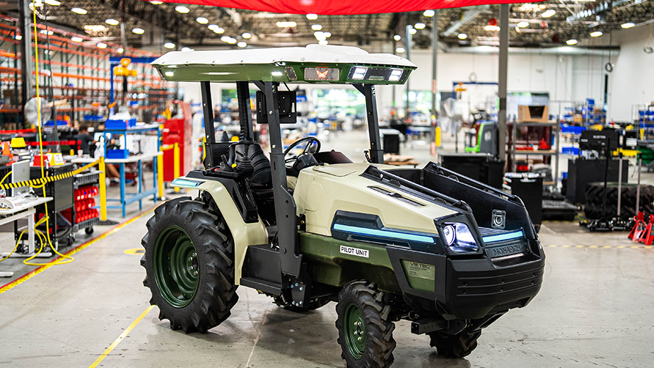 Foxconn Signs Deal to Make Tractors at Lordstown Plant.