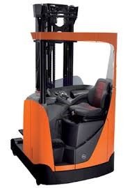 D1 Reach Truck up to 8 metres