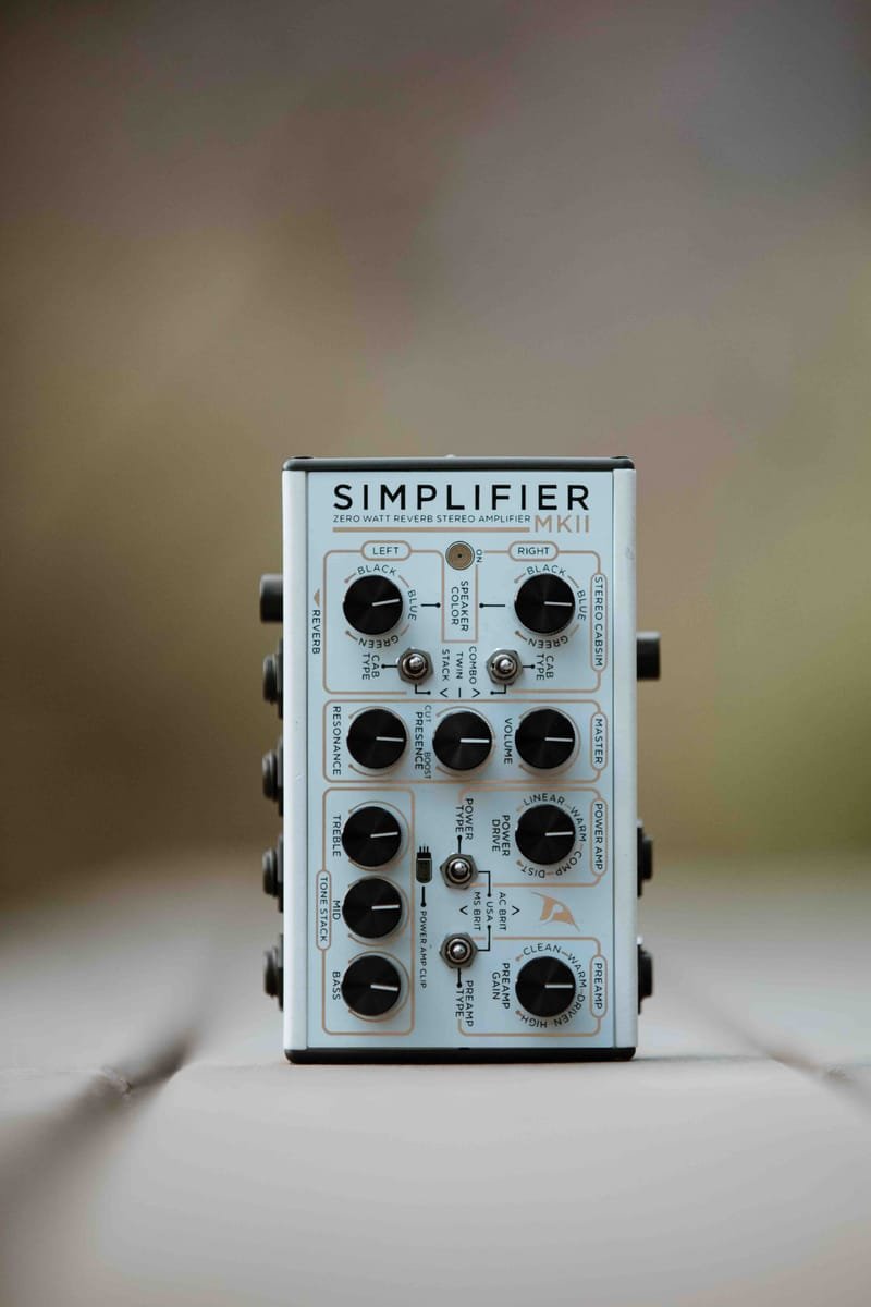 DSM & HUMBOLDT SIMPLIFIER, first zero watt stereo amplifier