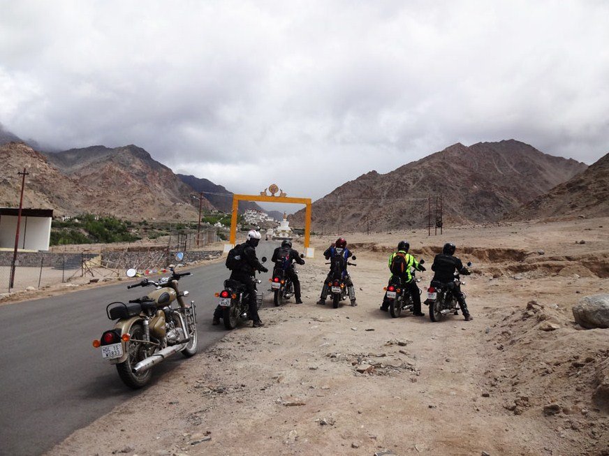 Enjoy Beautiful Places with Motorbike Tours in India - Motorcycle Tour India