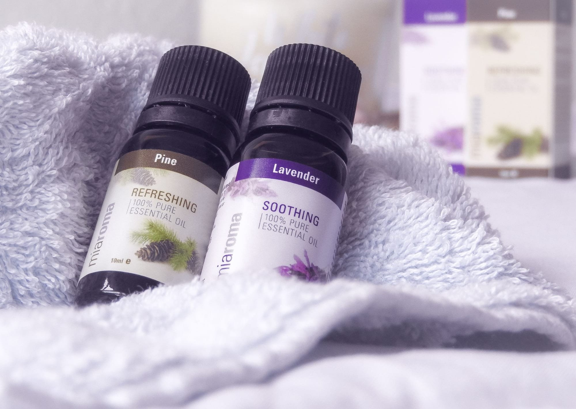 ESSENTIAL OILS - What Are They & How Do They Work