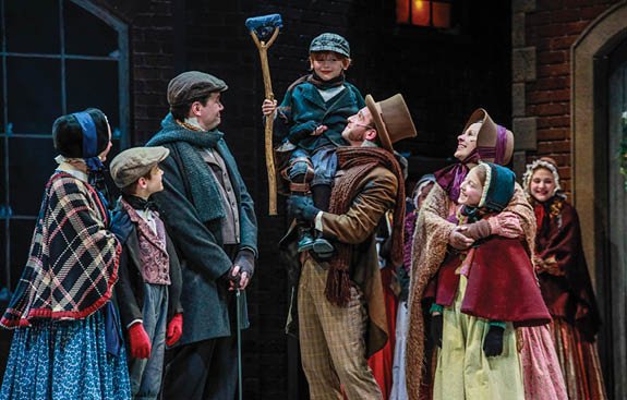 Hanover Theatre’s “A Christmas Carol” bids adieu to its Mr.  Scrooge