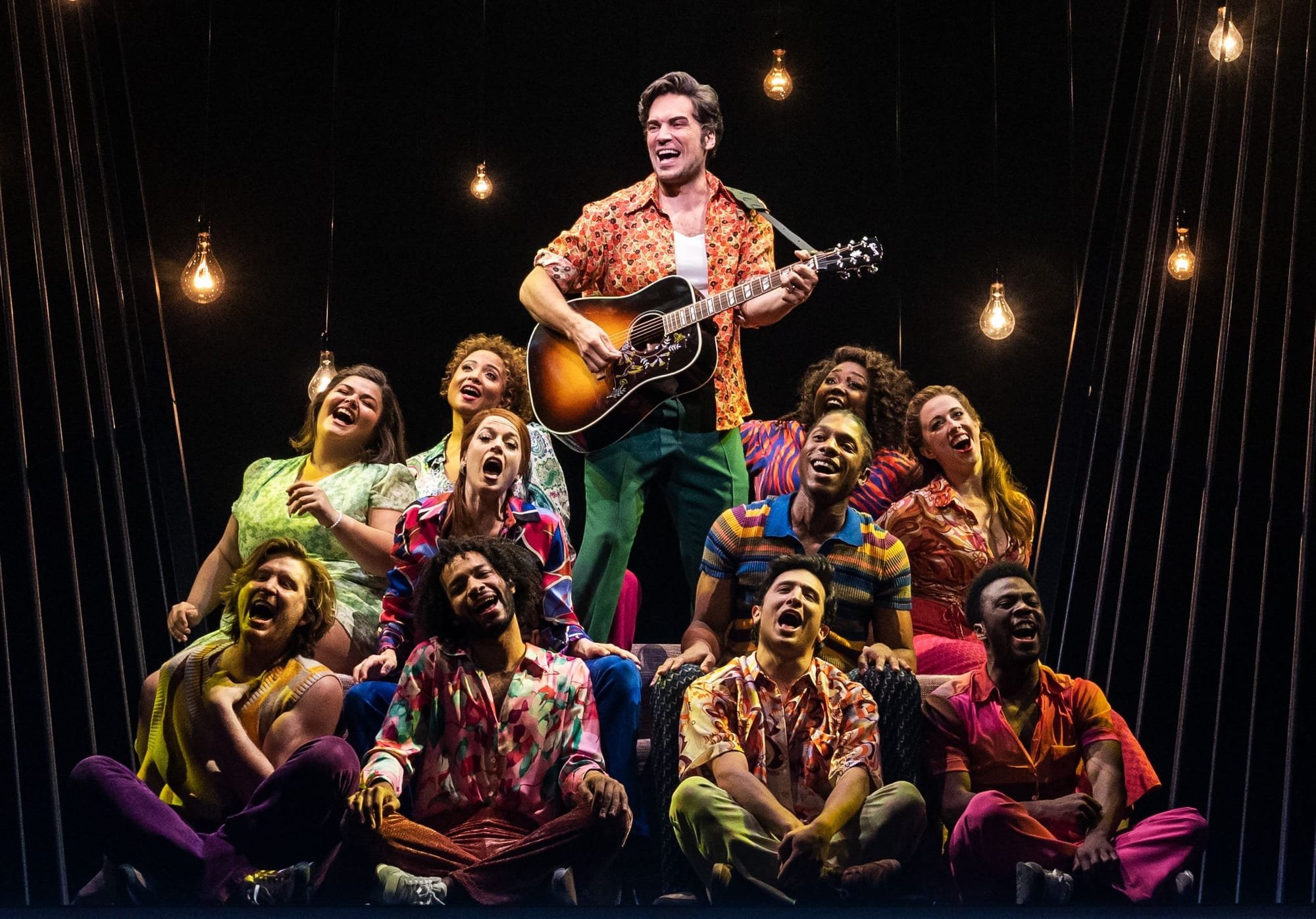 "A Beautiful Noise - The Neil Diamond Musical" - Emerson Colonial Theatre (Boston, MA.) - REVIEW