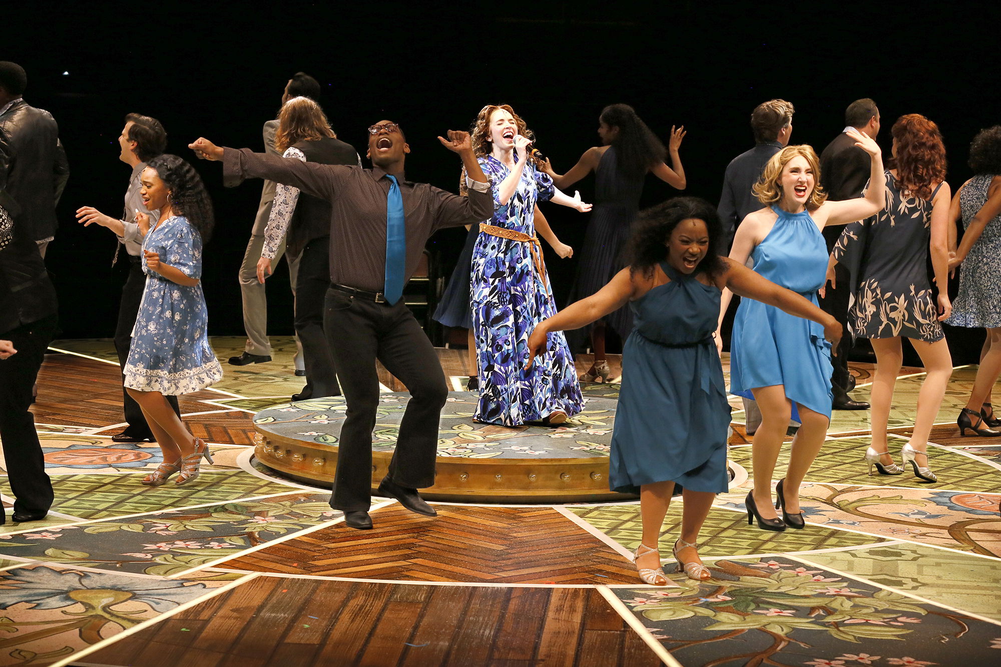 "Beautiful: The Carole King Musical" - North Shore Music Theatre (Beverly, MA.) - REVIEW