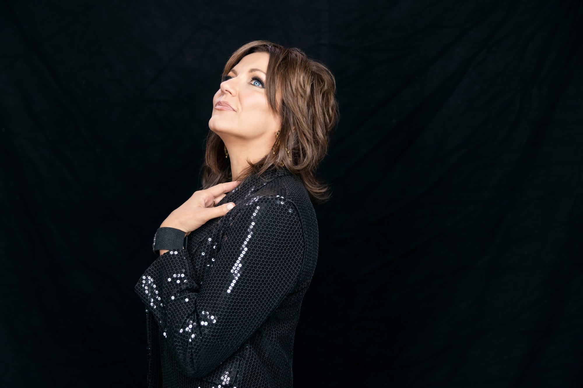 Martina McBride brings her "Joy of Christmas Tour" to Lowell (Lowell, MA.)