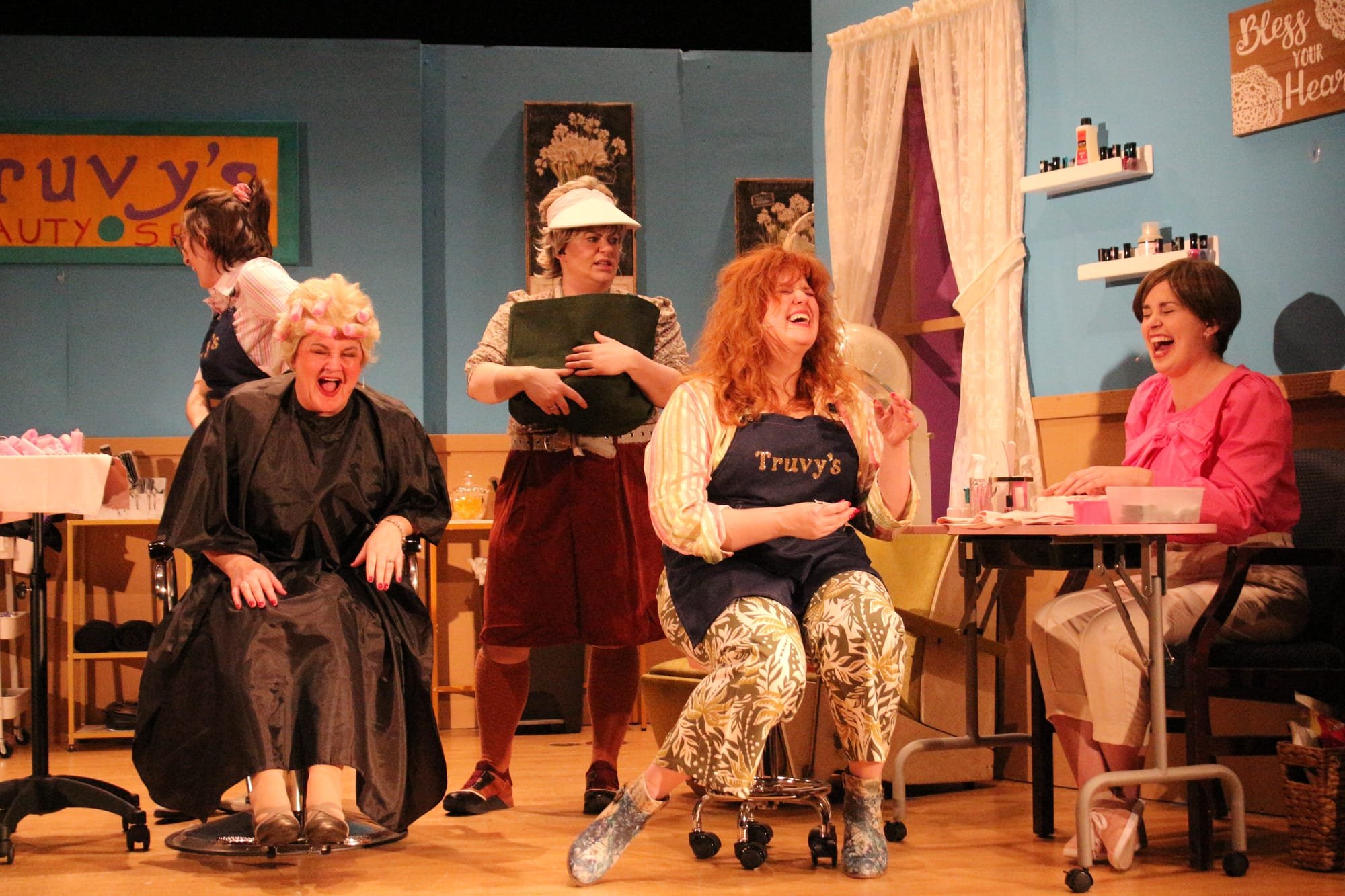 "Steel Magnolias" - by Robert Harling - Square One Players (Shrewsbury, MA.) - REVIEW