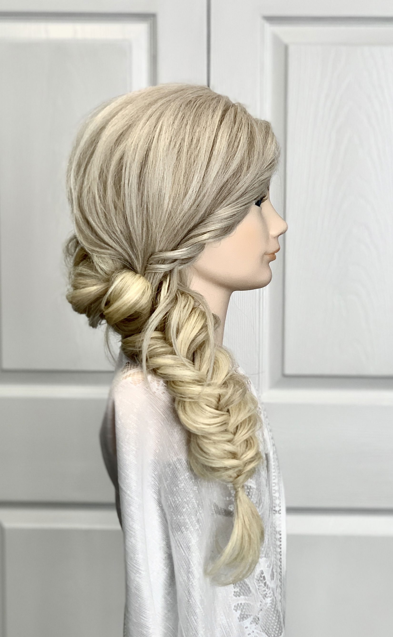 Stunning Side Braid Style