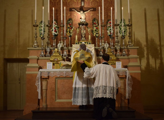 "MESSA IN LATINO, CONTRIBUTO ALL' UNITÀ DEI CRISTIANI"