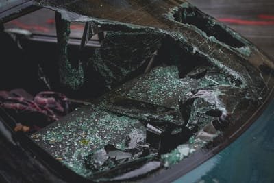 Factors to Consider When Choosing an Auto Glass Repair Company image