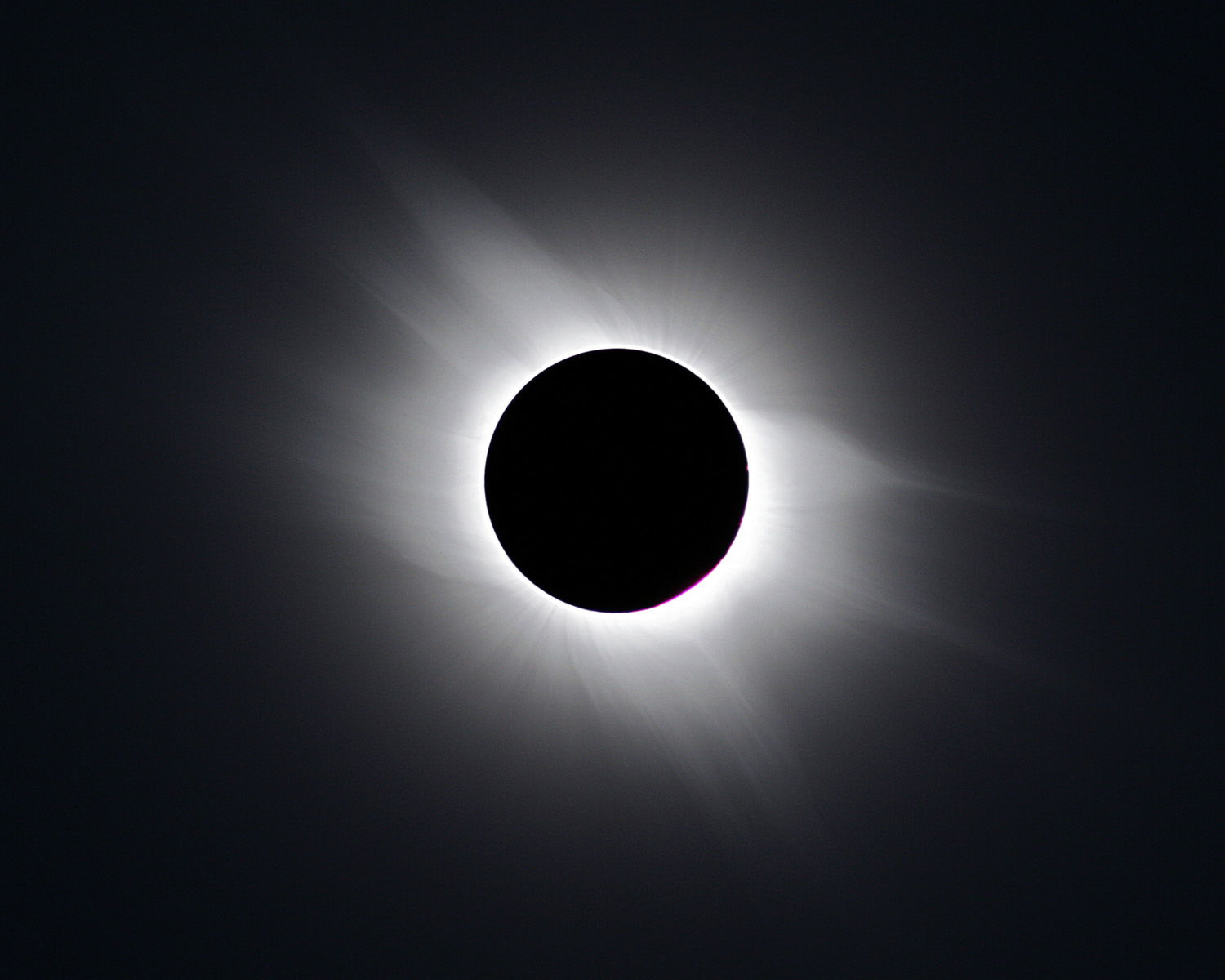 TOTAL SOLAR ECLIPSE OF 2006 MARCH 29