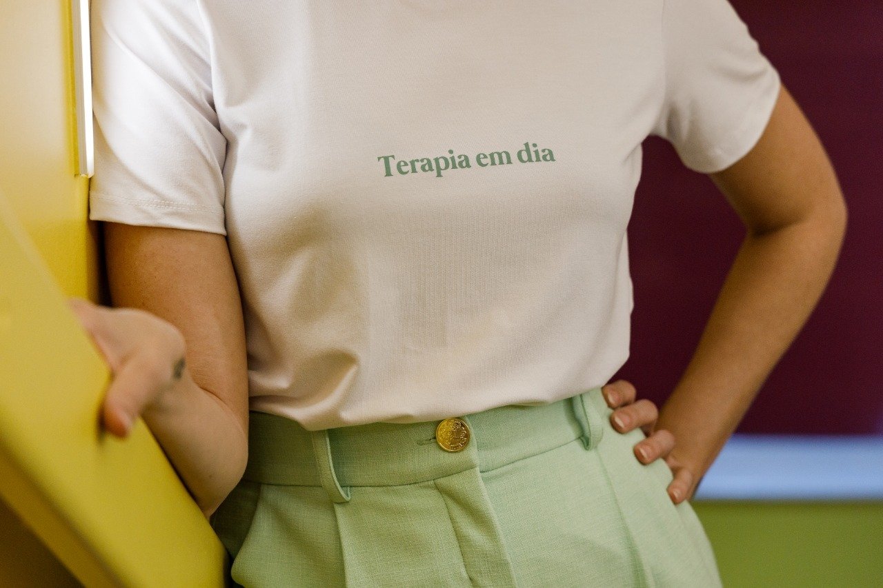 Verdades para 2022: Minha Nossa! lança collab de camisetas com frases divertidas