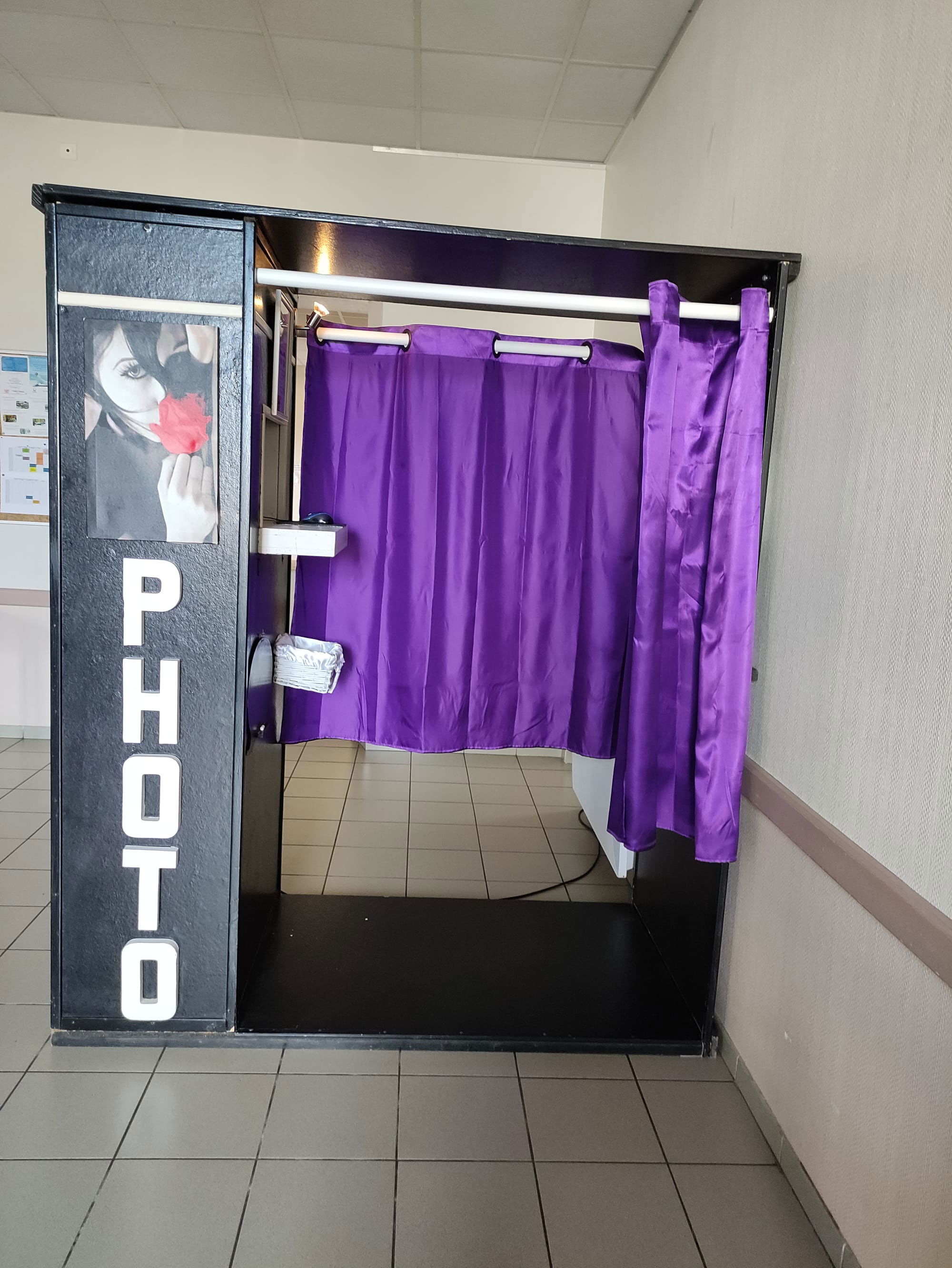 Photobooth / Photomaton Violet