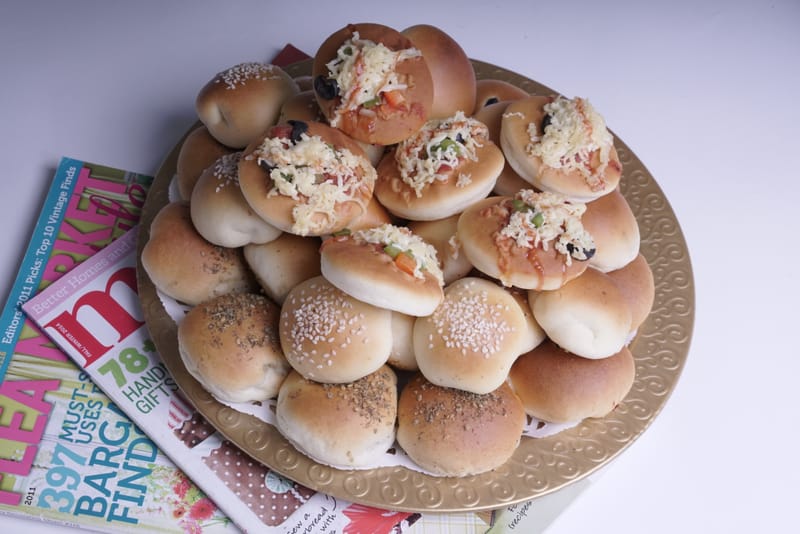 Mix Fatayer Tray 36 Pcs  مكس فطائر 36 قطعة