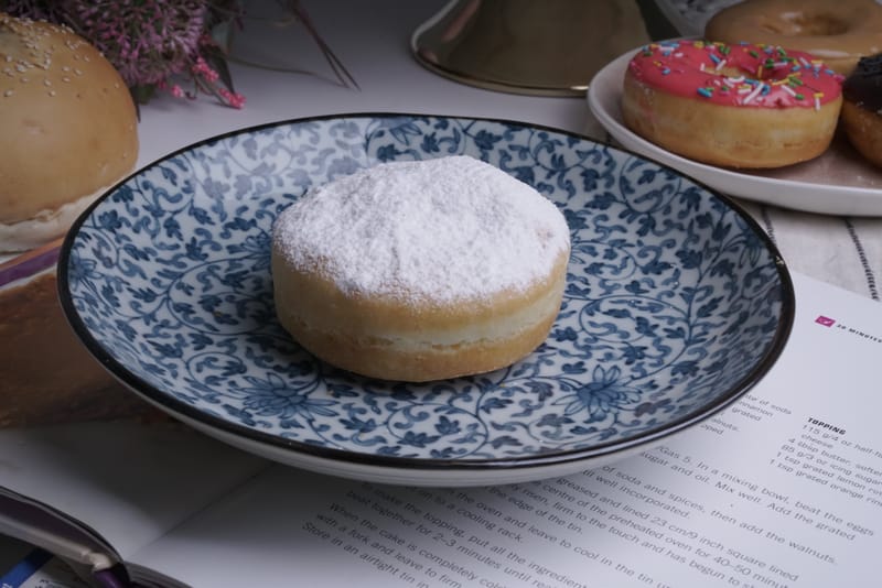 Custard Donut دونتس كاسترد
