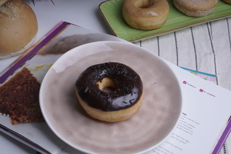 Chocolate Donut دونتس شوكولا