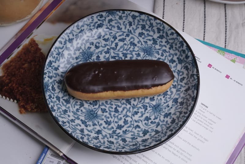 Boston Cream Donut بوسطن كريم دونتس
