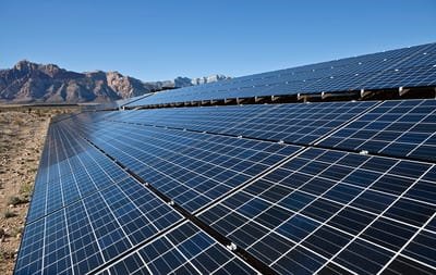 A Guide to Choosing a Solar Energy Company image