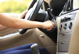 Importance of finding the Right Car Key Replacement Services  image