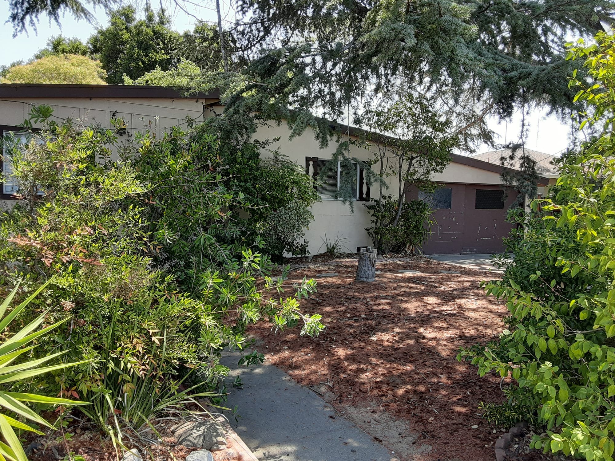 15220 Dickens Ave, San Jose, Ca. SOLD $1,570,000 "AS IS"
