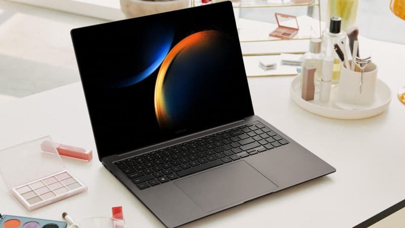 SAMSUNG LANCE SES GALAXY BOOK3 POUR CONCURRENCER LES MACBOOK AIR