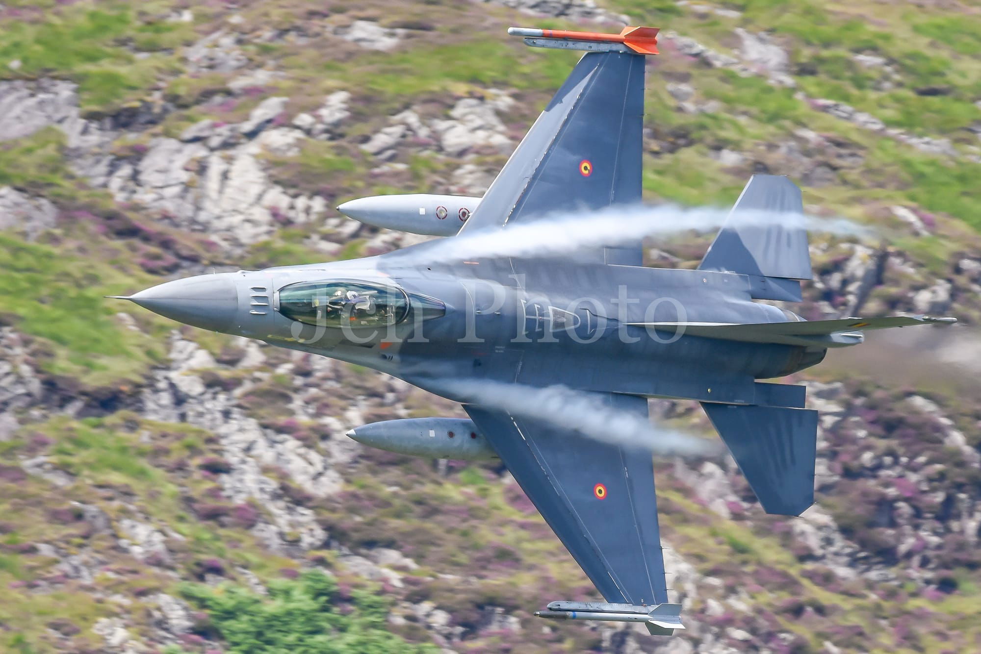 Mach Loop