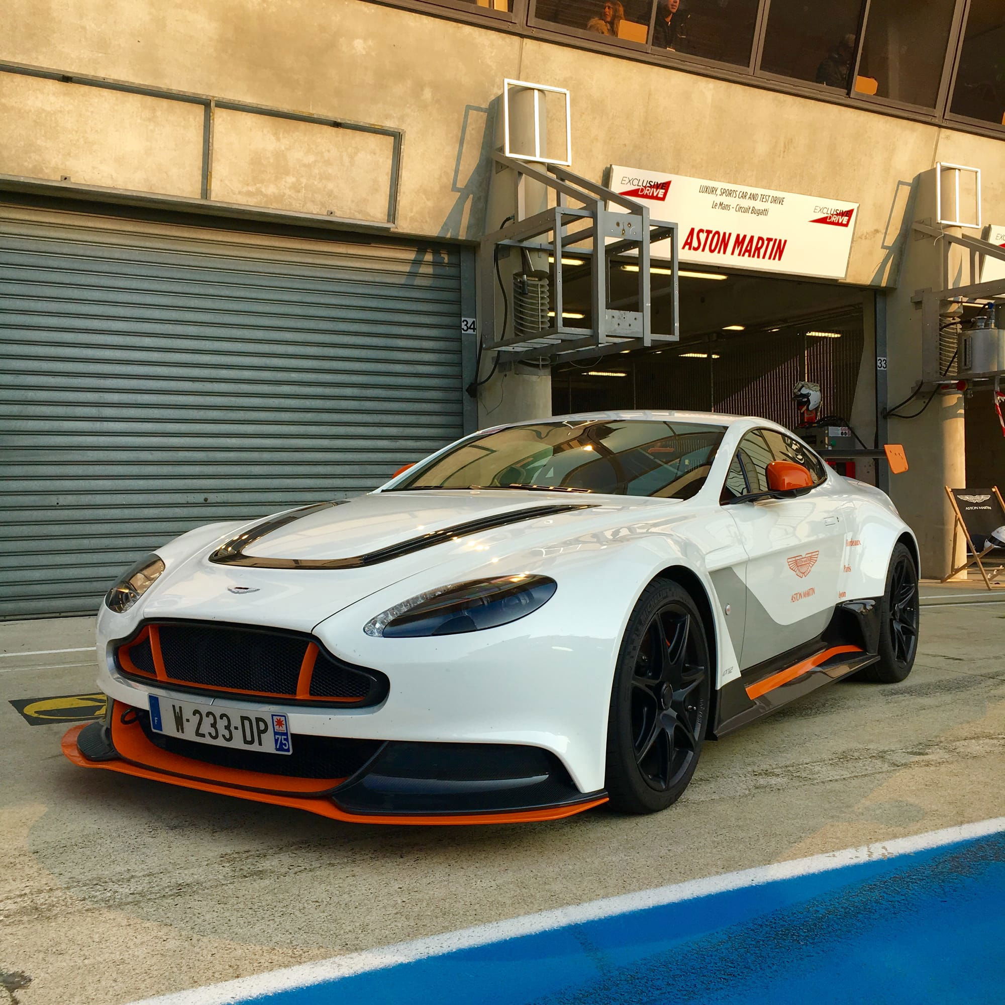 Baptême de Piste En Aston V12 Vantage GT12