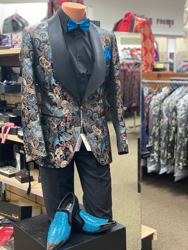 M&K the best looking custom suits & blazer