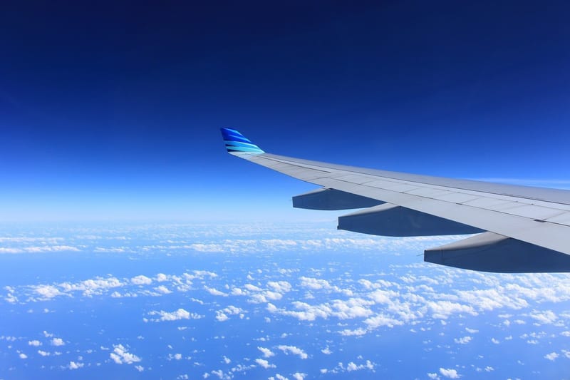 BUSCA TU VUELO