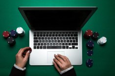 What to Consider When Selecting an Online Casino  image