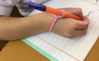 Учимся правильно держать ручку image