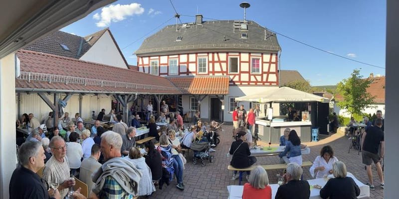 Weinfest  Taunusstein Neuhof