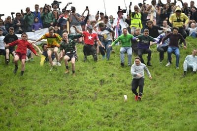 Cheese rolling image