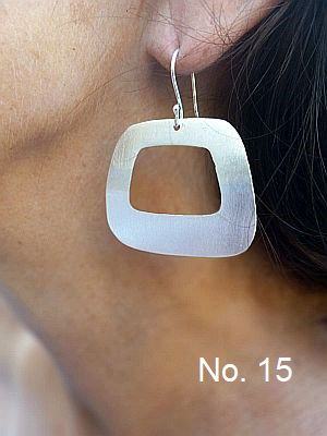 Reina, light earring silver plated brass  $ 14.- inkl. free shipping