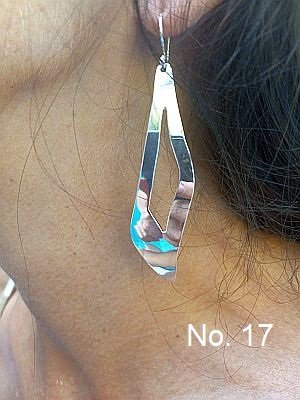 hermosa Mujer, light earring silver plated brass      $ 14.- inkl. free shipping