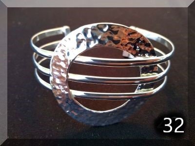No. 32 Bracelets brass silver plated $ 14.- inkl. shipping