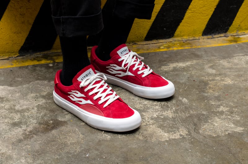 straye logan flame red