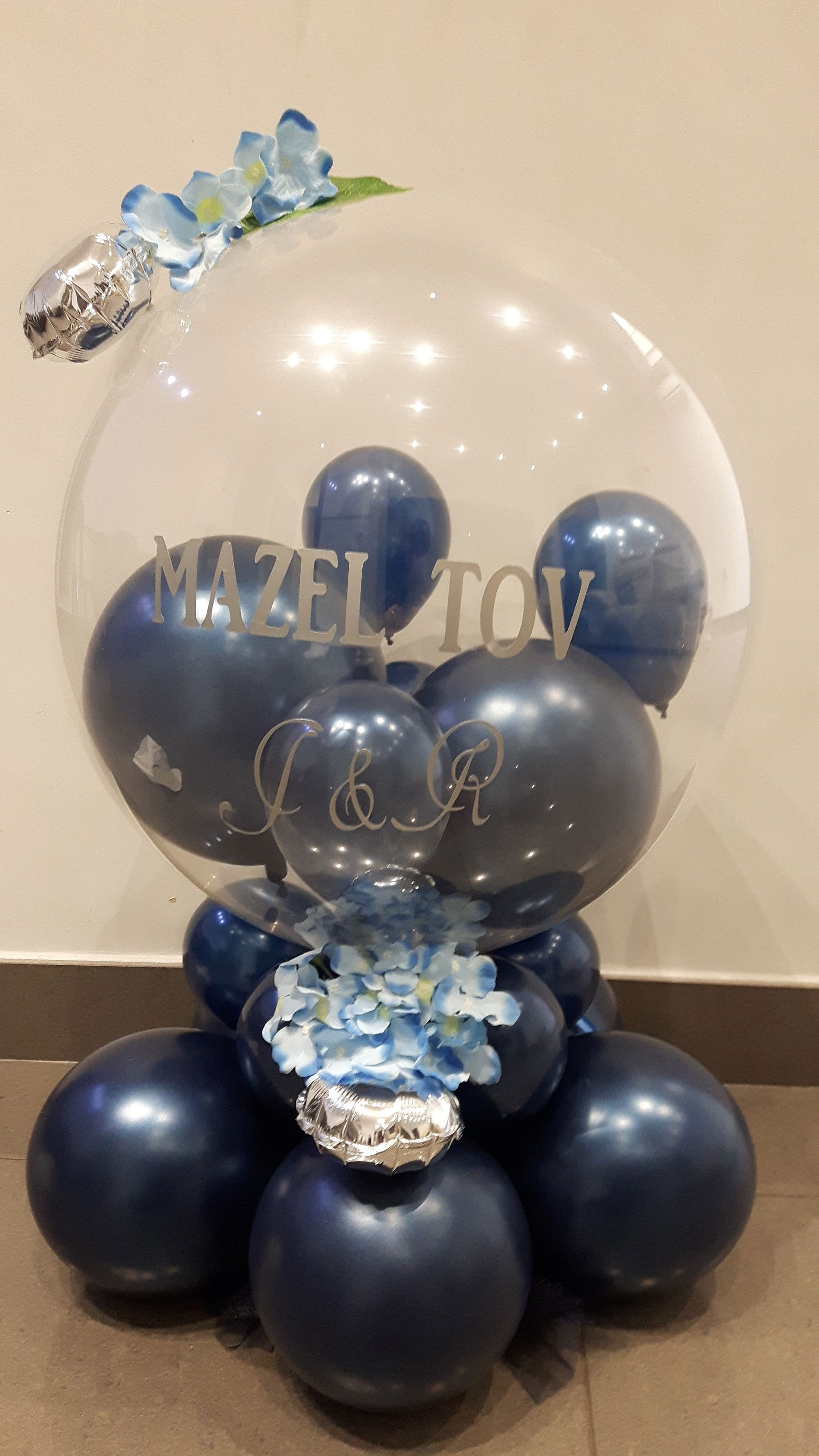 NAVY BUBBLE MAZEL TOV PERSONALIZED £32 - Balloon Decor