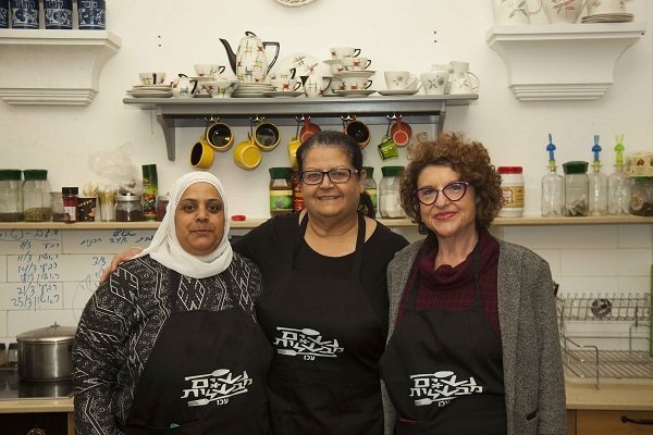 נשים מבשלות: סיורי רמדאן בעכו העתיקה