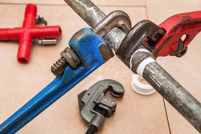 Guidelines When Hiring a Plumber  image